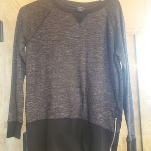 Gap sweater size s ladies